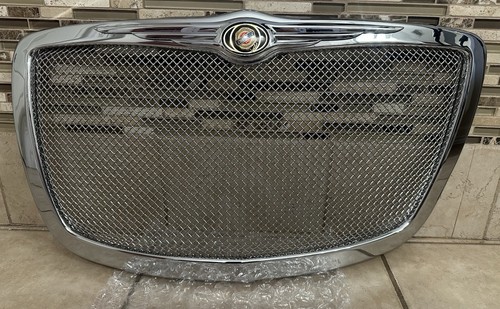Chrysler 300 grille - 300,